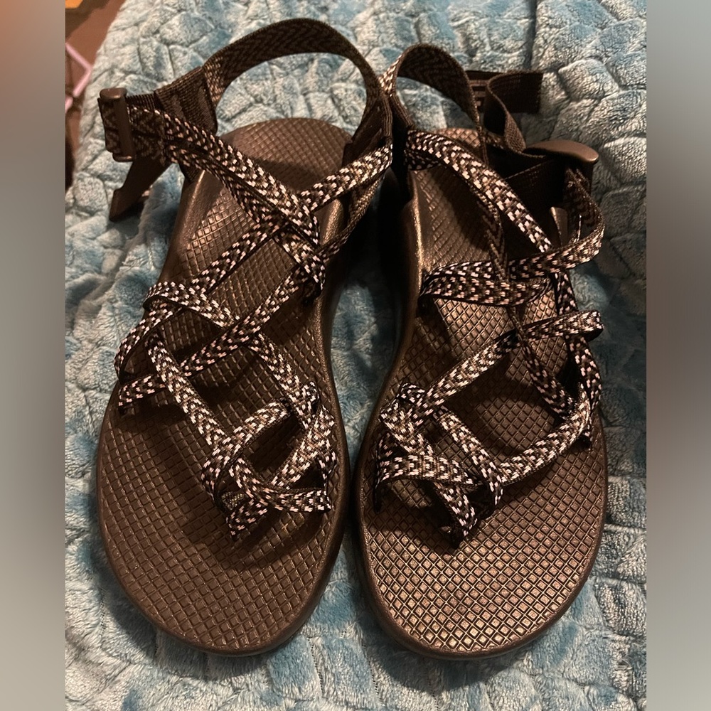 Used maybe a handful of times. Chacos size 9